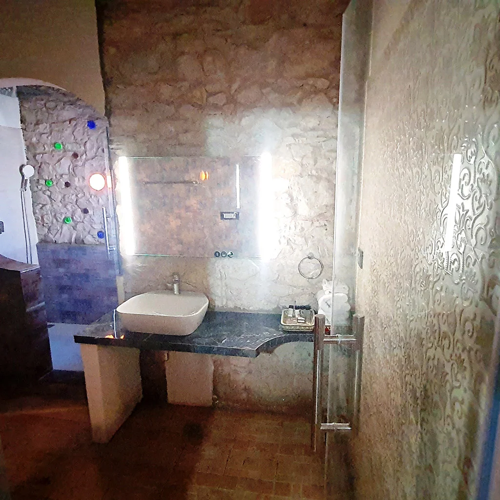 Sariska Kasba - A Village Resort - Rang Mahal Bathroom